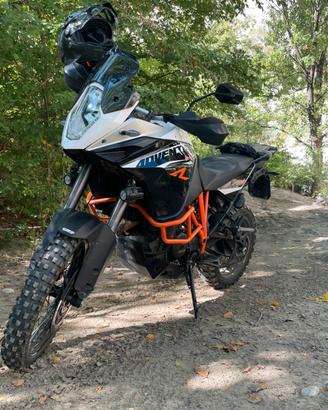 KTM 1190 Adventure R cruise control