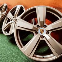 Cerchi Porsche Cayenne Turbo E-Hybrid Original R22