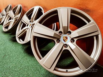 Cerchi Porsche Cayenne Turbo E-Hybrid Original R22