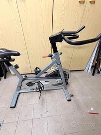 Spin bike per uso domestico