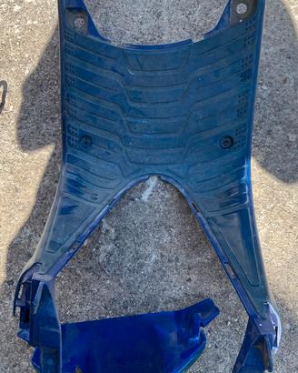 Plastiche originali mbk booster bws pedana e copri