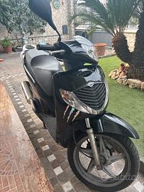 Sh 125i