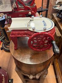 affettatrice orizzontale a volano no Berkel