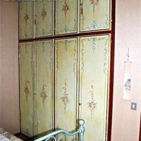 64_Ante dipinte in legno per armadio a muro