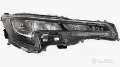 Fari anteriori a led corolla SW anno 2021