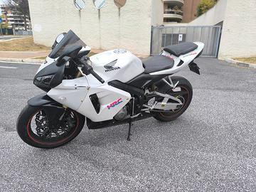CBR 600 RR Perfetto Doppie Carene