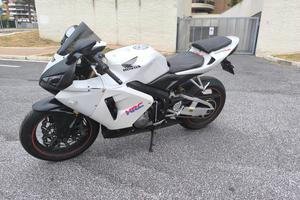 CBR 600 RR Perfetto Doppie Carene