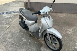 Aprilia Scarabeo 50 4T