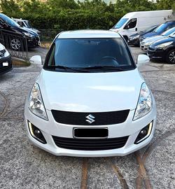 Suzuki Swift 1.3 DDiS FULL NAVI SENSORI TETTO GARA