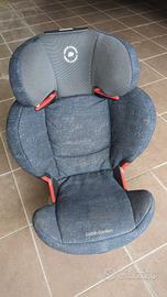 seggiolino auto 15-36Kg isofix Bebe confort