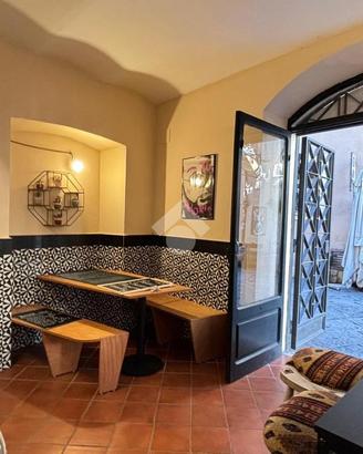 NEGOZIO A ISOLA DEL LIRI