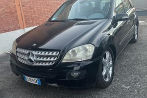 Mercedes ML 320 4-Matix