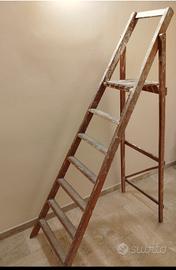 scala in legno