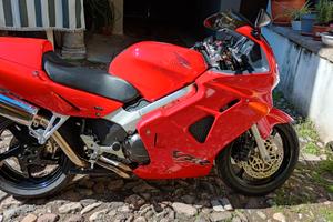 Honda vfr