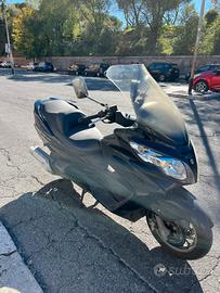 Suzuki Burgman 400 K7