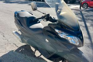 Suzuki Burgman 400 K7