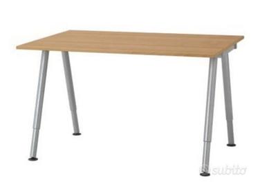 Scrivania Ikea modello Galant con cassettiera