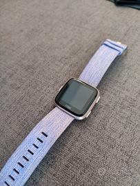 Fitbit Versa Special Edition