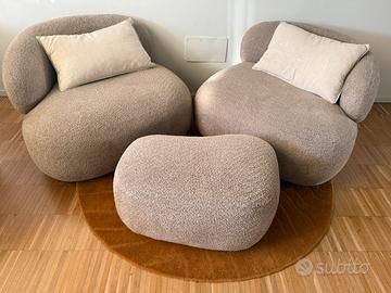 2 poltrone  pouf  Stato pari al nuovo