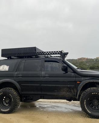 Pajero Sport  Overland Off road