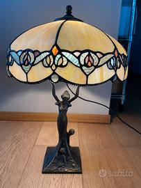 Abat-jour modello tiffany