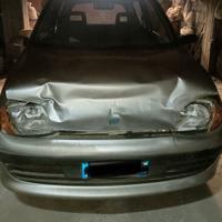 Fiat 600 grigio metallizzato