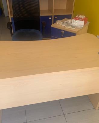 scrivania  jazz 135 x75sedia e cassettiera ufficio