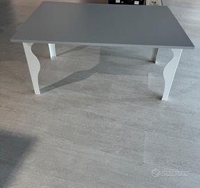 Tavolo  espositivo 135