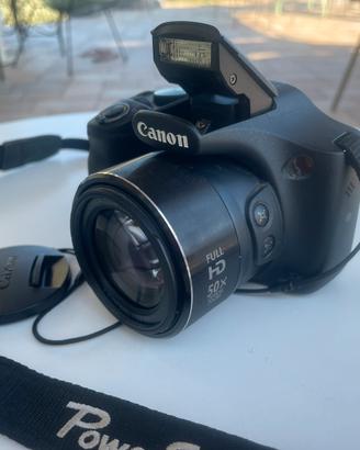 Canon PowerShot SX540 HS completa di accessori