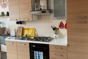 Posto letto in monolocale condiviso