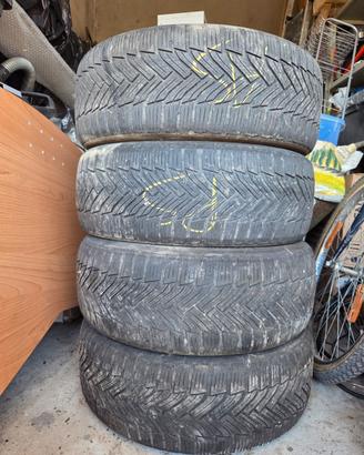 Gomme volkswagen golf V