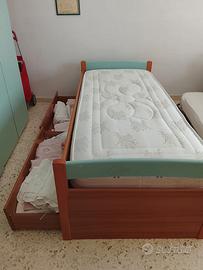 DIVANO LETTO CON DUE CASSETTI