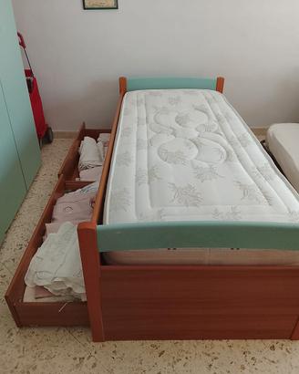 DIVANO LETTO CON DUE CASSETTI