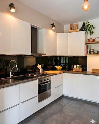 Cucina Moderna Modulare Bianca ad angolo IKEA