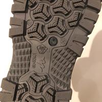 Tuta e scarpe da neve