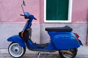 Telaio vespa PK con libretto (non il motore)
