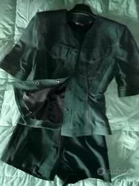 completo in vera pelle