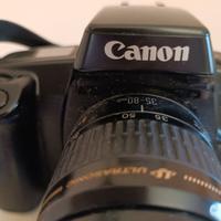 Macchina fotografica analogica Canon EOS 1000F