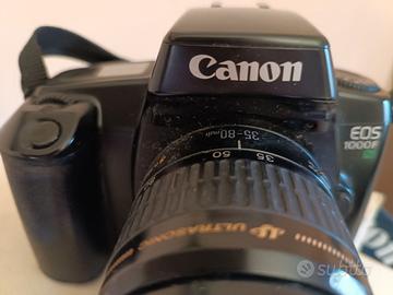 Macchina fotografica analogica Canon EOS 1000F