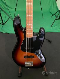 Squier Jazz Bass + Custodia (da Febbraio disp)