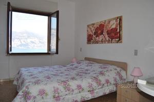 Meravigliosa vista lago MO230450259