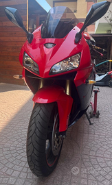 Moto Honda CBR 600 RR