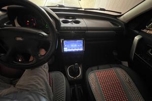 LAND ROVER Freelander 1ª serie - Peugeot 208tratta