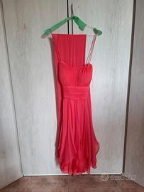 vestito elegante color pesca