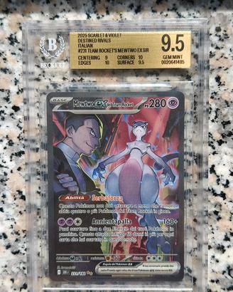 Mewtwo Ex del Team Rocket  #231