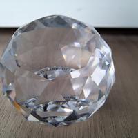 Fermacarte sfera prismata cristallo Swarovski.