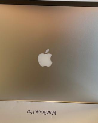 Apple MacBook Pro 15,4" (512GB SSD, Intel Core i7