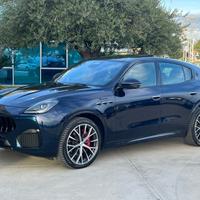Maserati Grecale 2.0Modena 330cv possibilità noleg