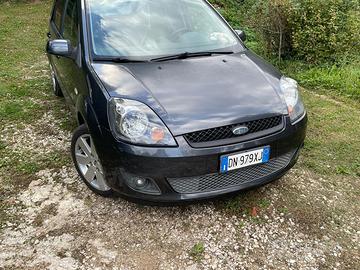 Ford fiesta 1.4 TDCI
