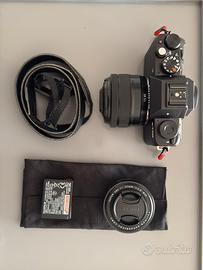 Fujifilm X-T100 + 15–45mm f/3.5–5.6 + 27mm f/2.8